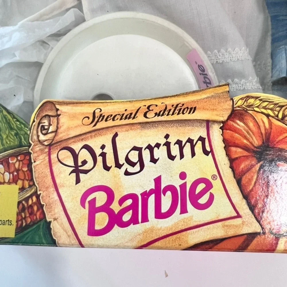 Mattel Pilgrim Barbie American Stories Collection 12577 Maroon‎ White 1994 Box